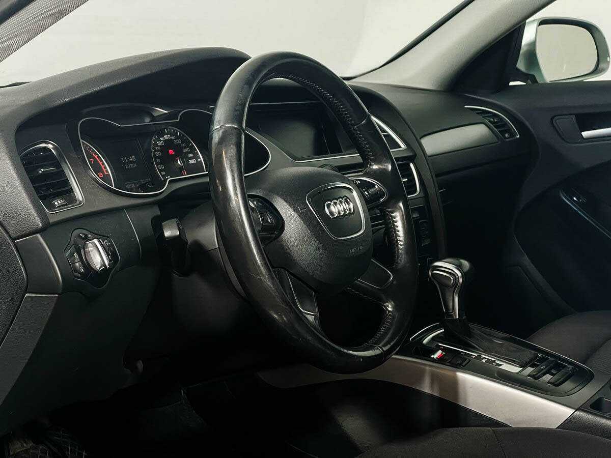 Audi A4, 2013 Фото №11