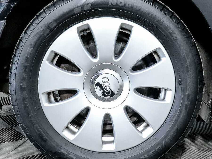 Audi A4, 2005 Фото №15