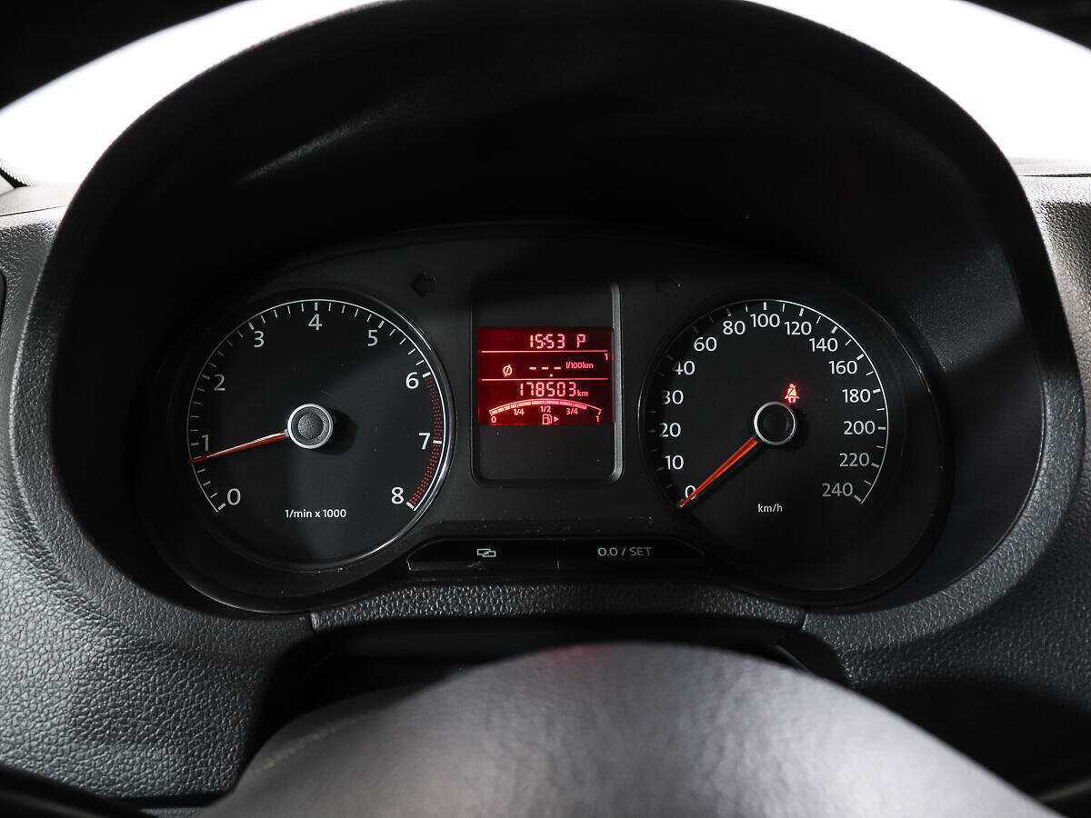 Volkswagen Polo, 2011 Фото №11