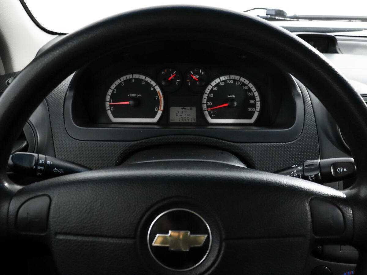 Chevrolet Aveo, 2010 Фото №16