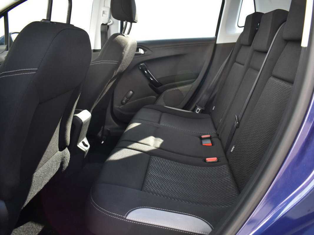 Peugeot 2008, 2014 Фото №10