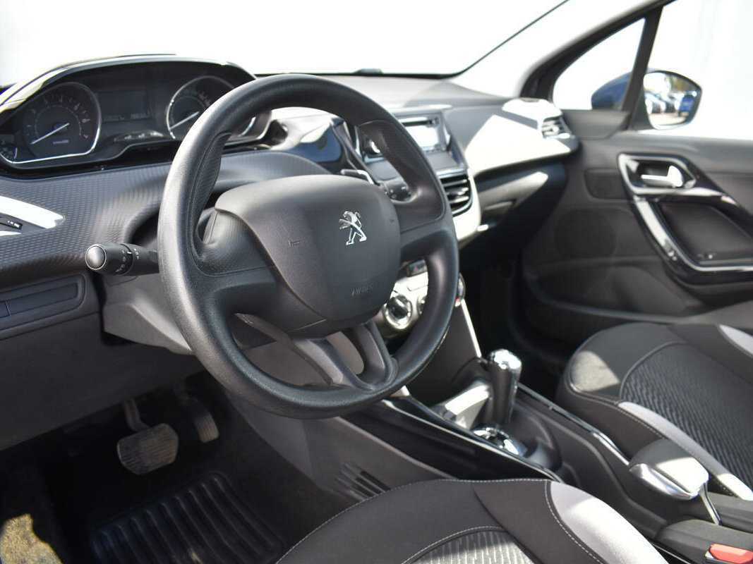 Peugeot 2008, 2014 Фото №13