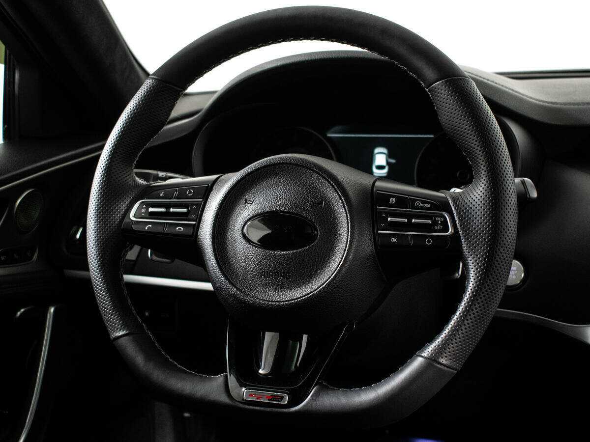 Kia Stinger, 2018 Фото №14