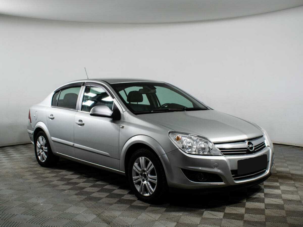 Opel Astra, 2010 - 127 186 км. | Фото №3