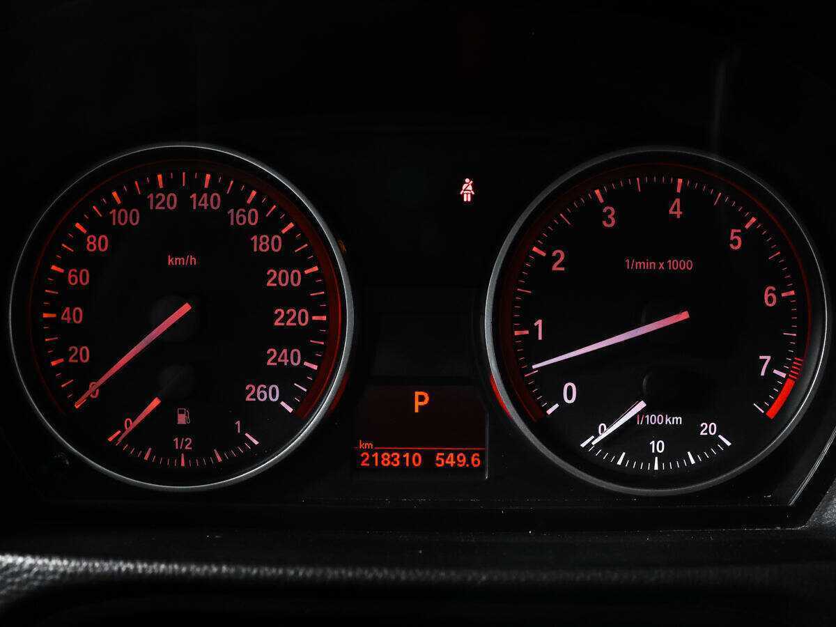 BMW 3 серии 325xi, 2011 Фото №11