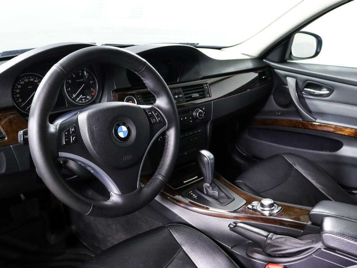 BMW 3 серии 325xi, 2011 Фото №14