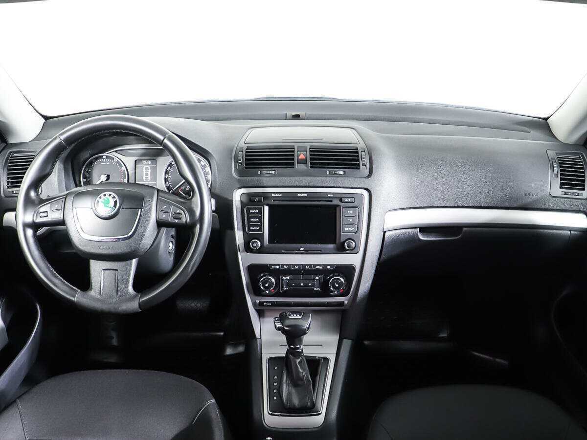 Skoda Octavia DSG7, 2011 Фото №13