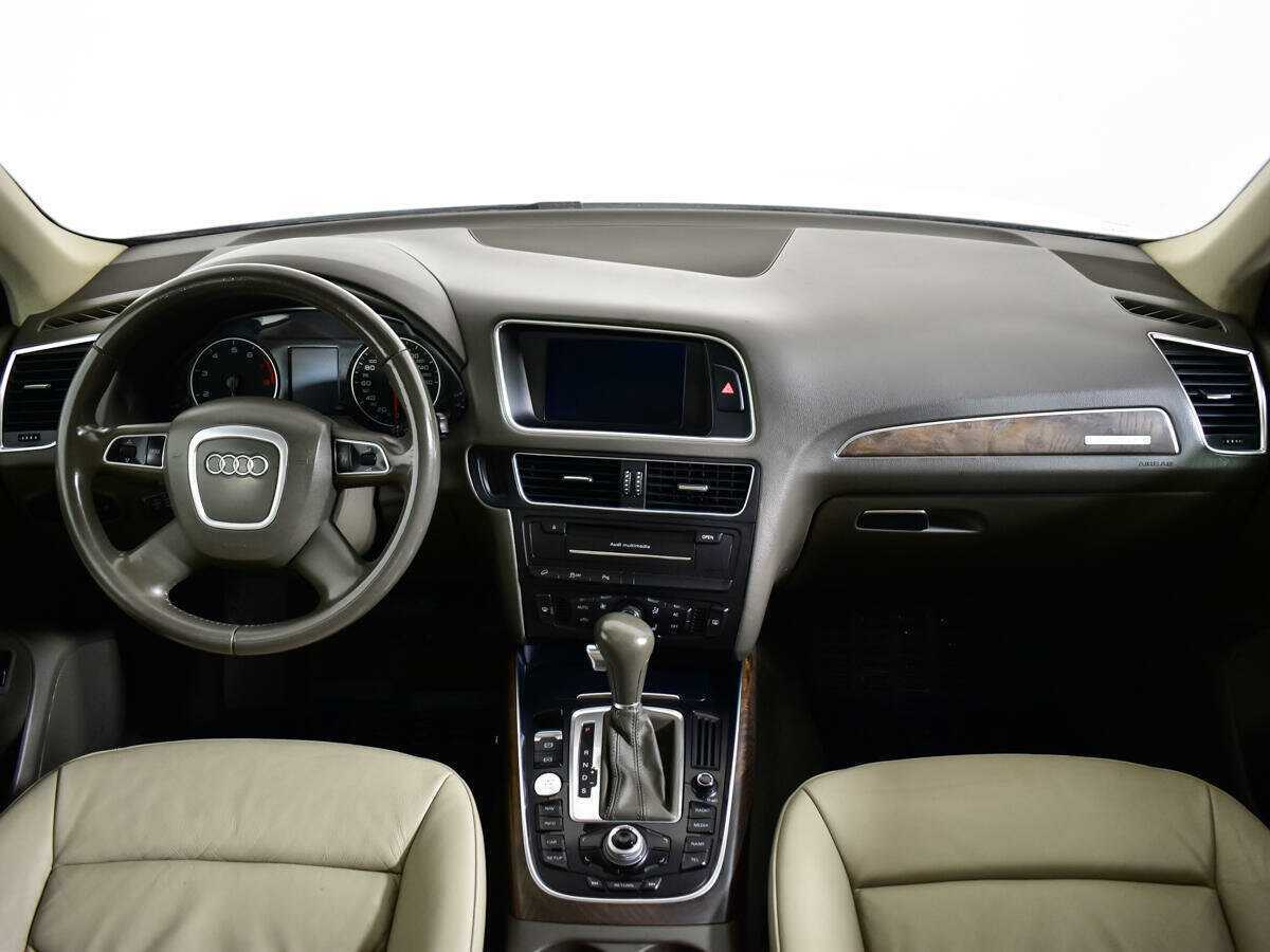 Audi Q5, 2010 Фото №12