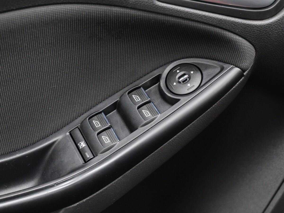 Ford Focus, 2011 Фото №12