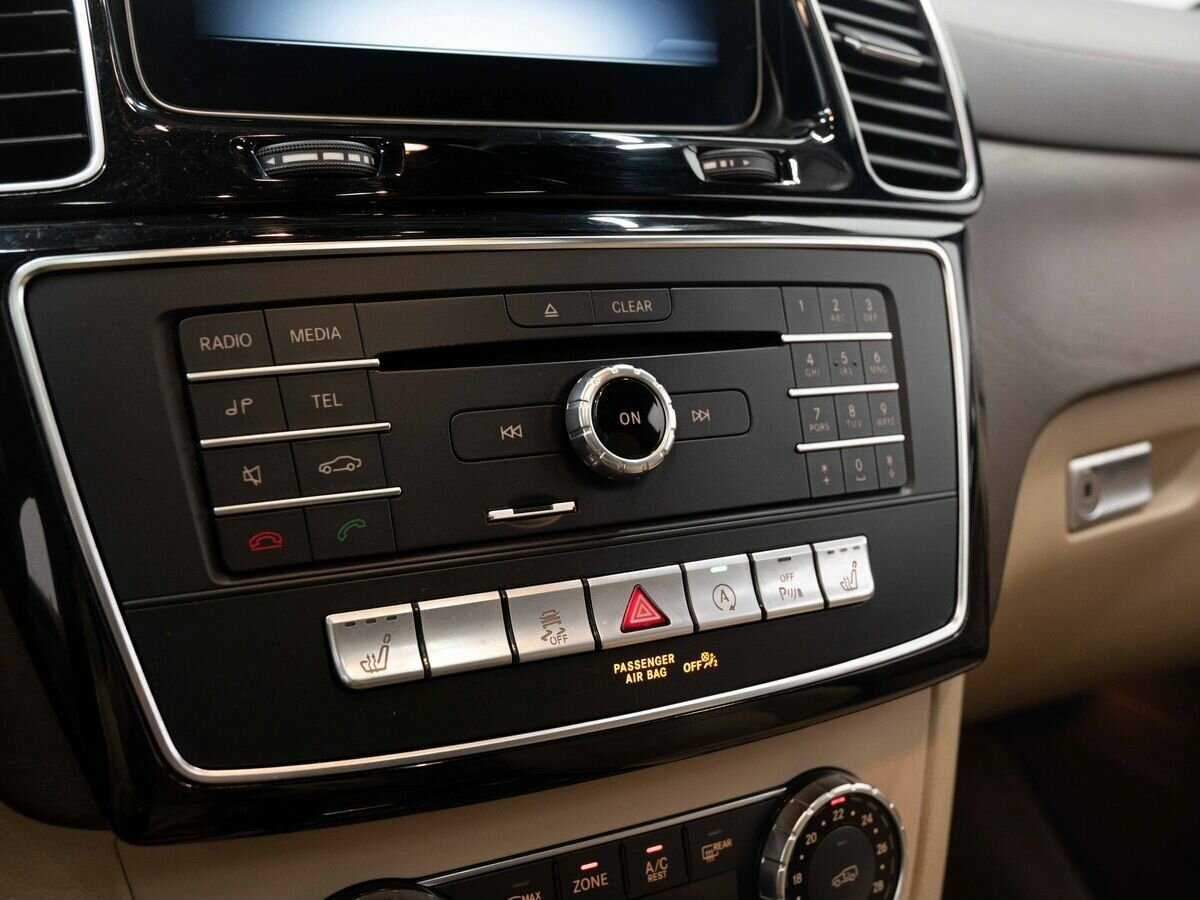 Mercedes-Benz GLS 350 d, 2018 Фото №20