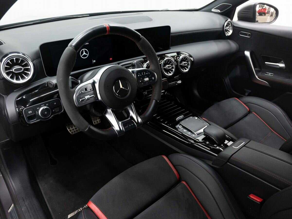 Mercedes-Benz A-Класс AMG 45 AMG S, 2020 Фото №9
