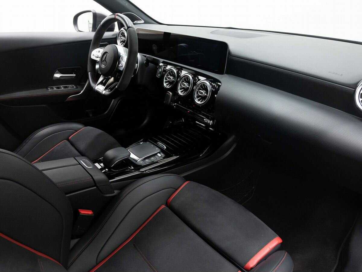 Mercedes-Benz A-Класс AMG 45 AMG S, 2020 Фото №13