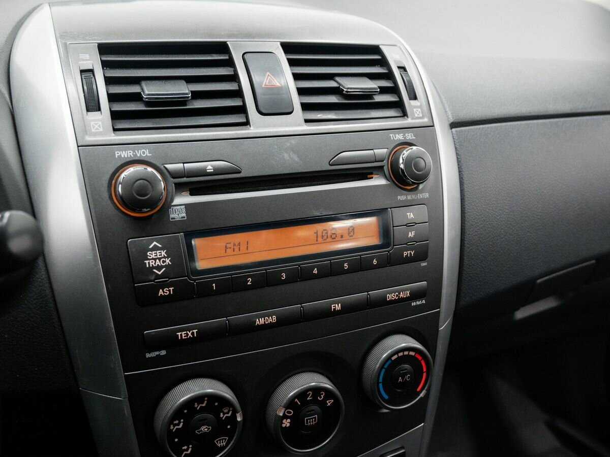 Toyota Corolla, 2011 Фото №20