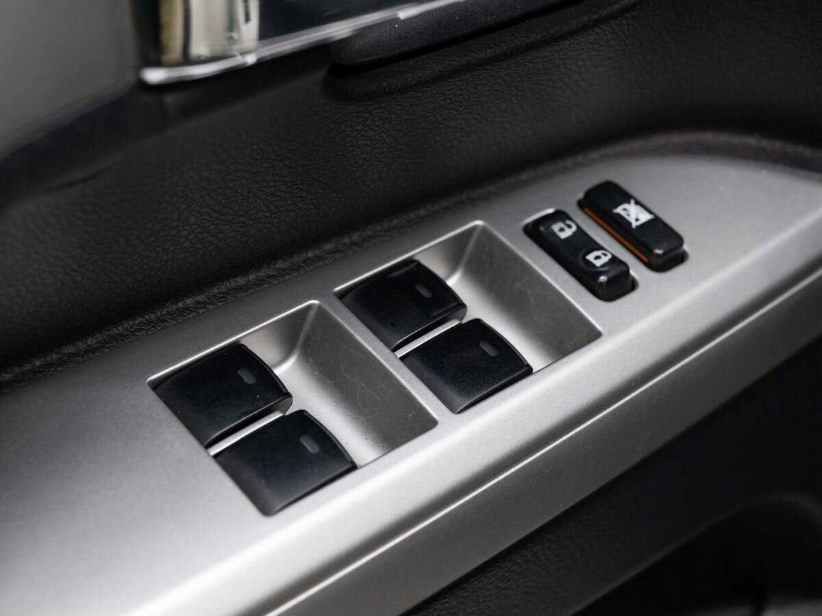 Toyota Land Cruiser, 2013 Фото №24