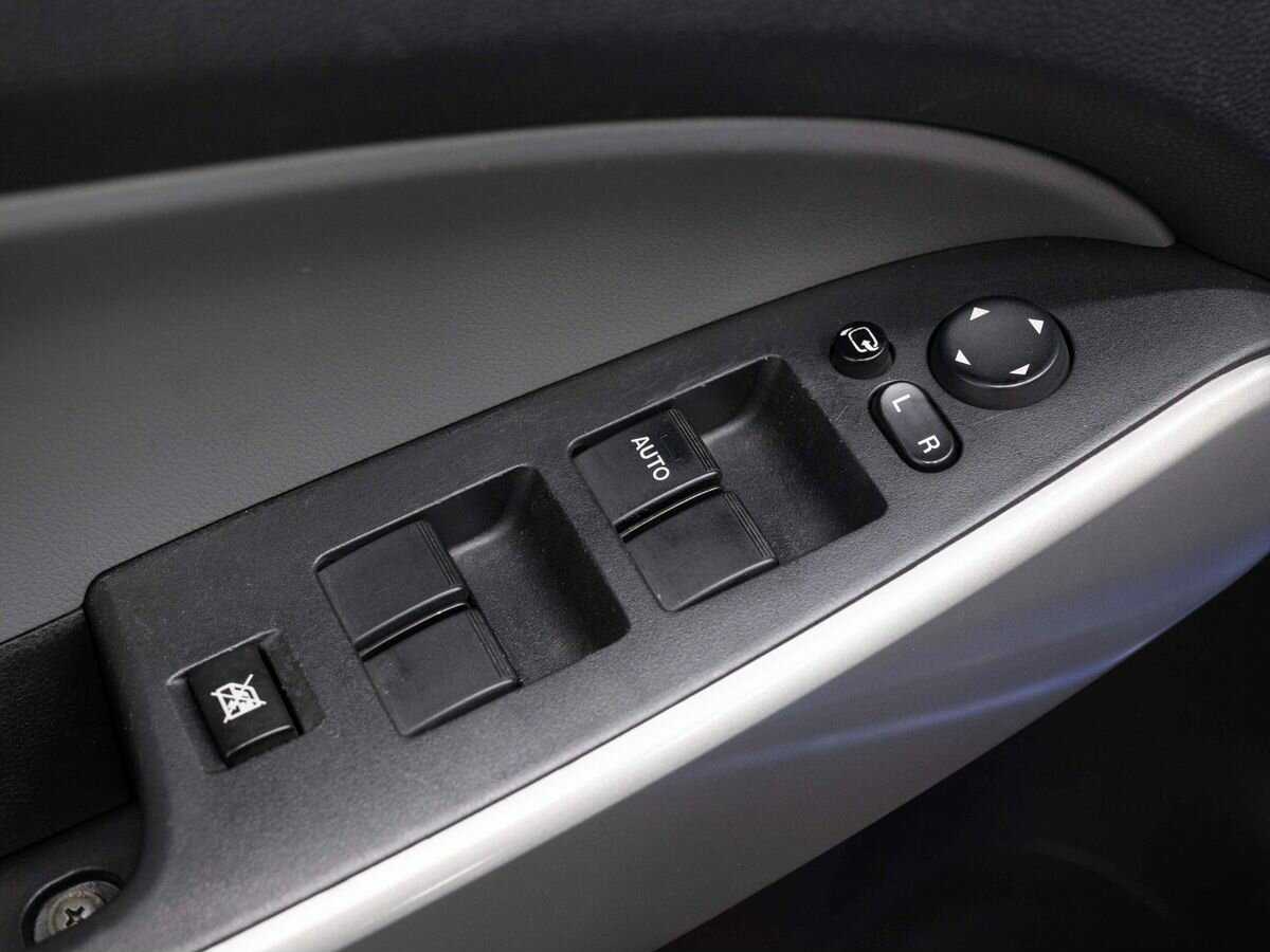 Mazda 2, 2009 Фото №19