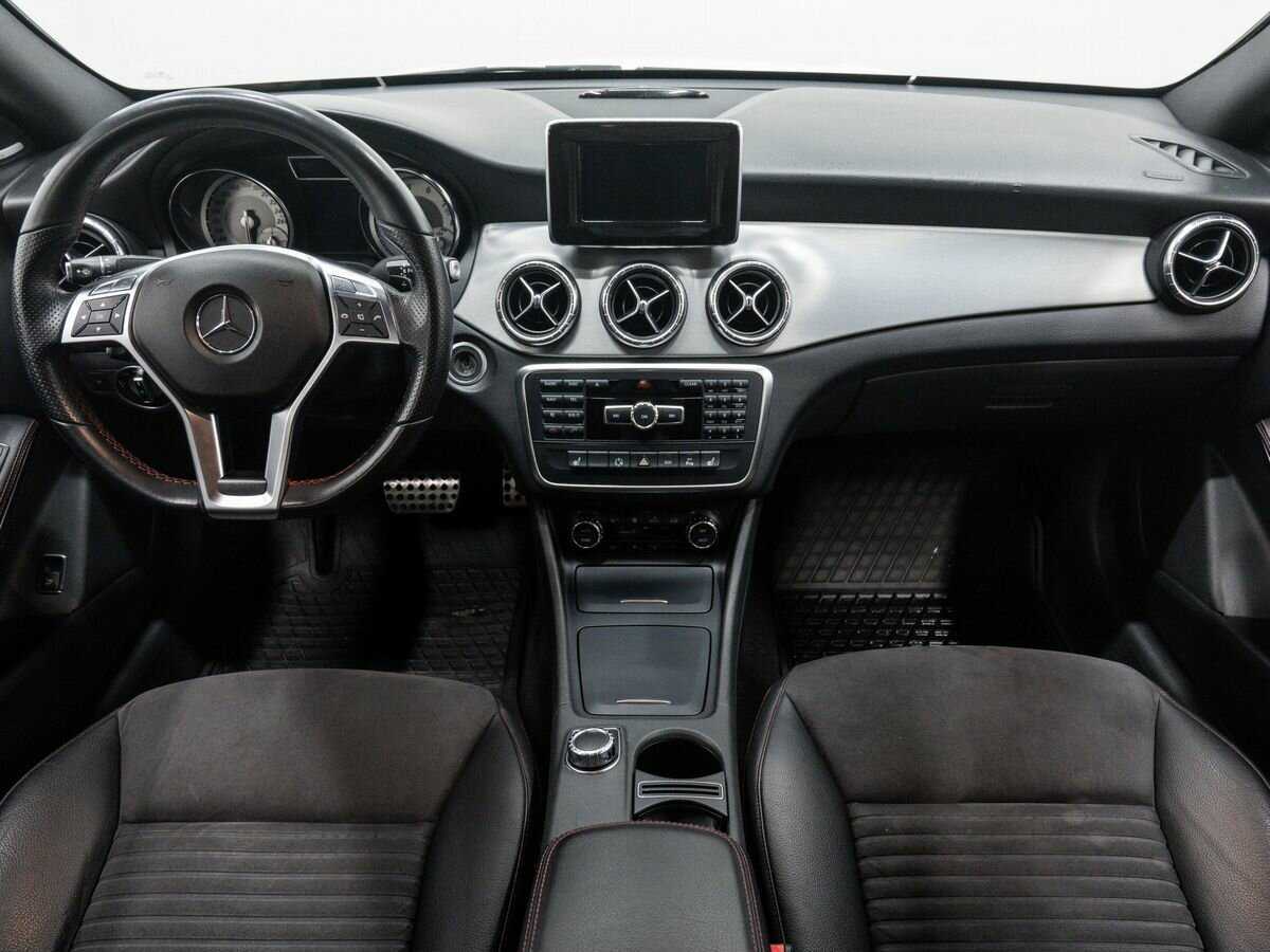 Mercedes-Benz CLA 250, 2014 Фото №11