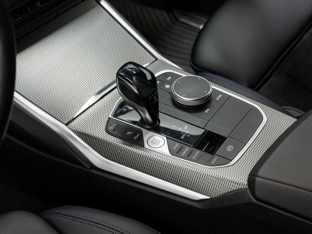BMW 3 серии 320i xDrive, 2020 Фото №22