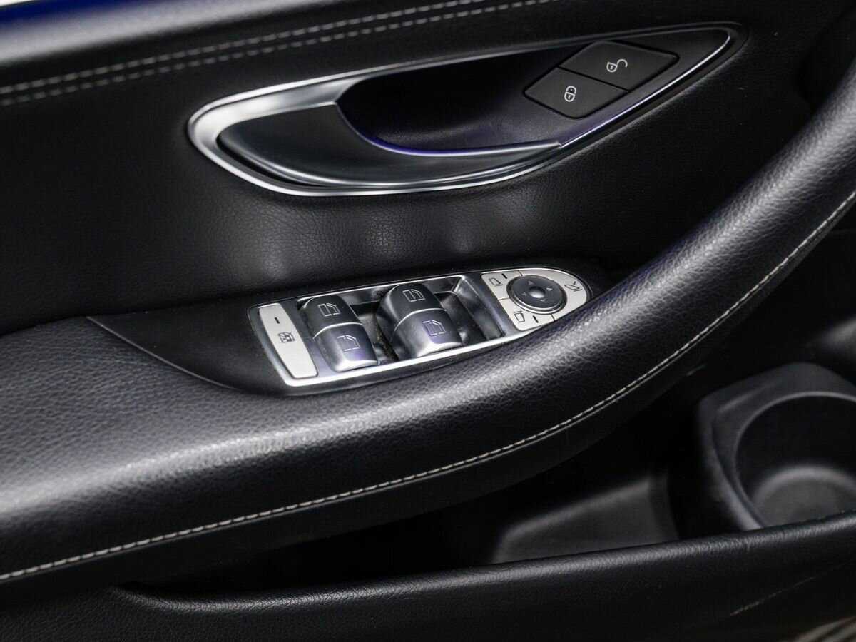 Mercedes-Benz E-Класс 220 d, 2021 Фото №15
