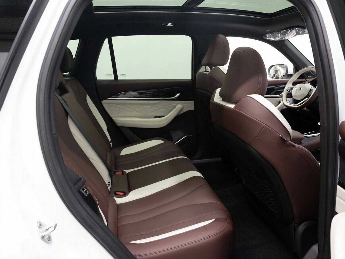 Geely Monjaro, 2024 Фото №12