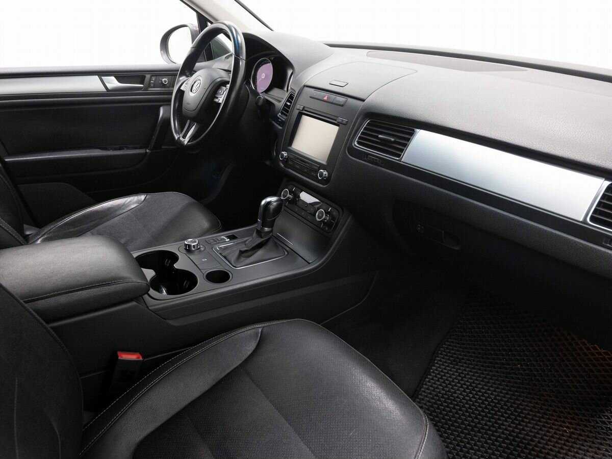 Volkswagen Touareg, 2011 Фото №13