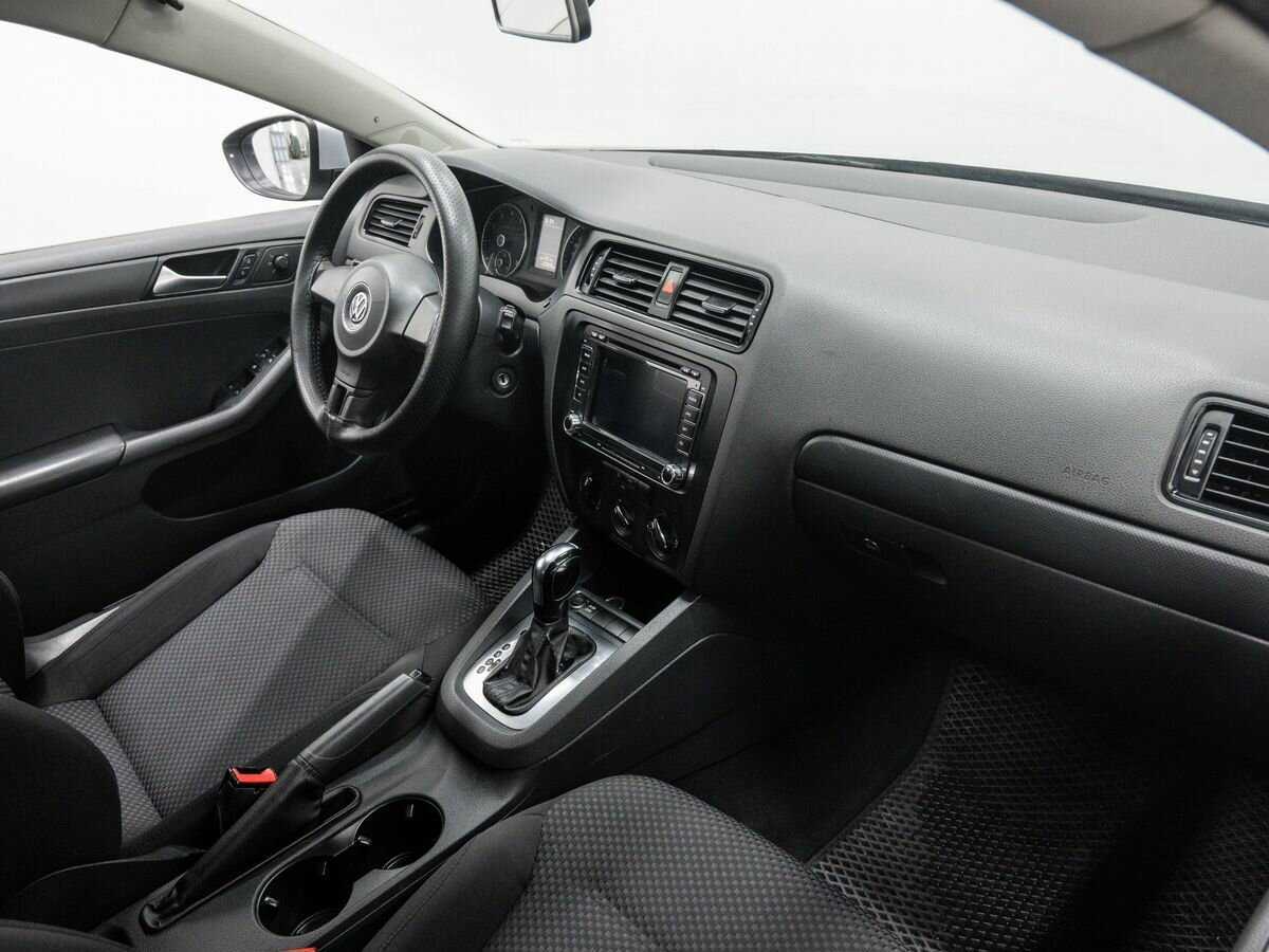 Volkswagen Jetta, 2013 - 229 226 км. | Фото №8