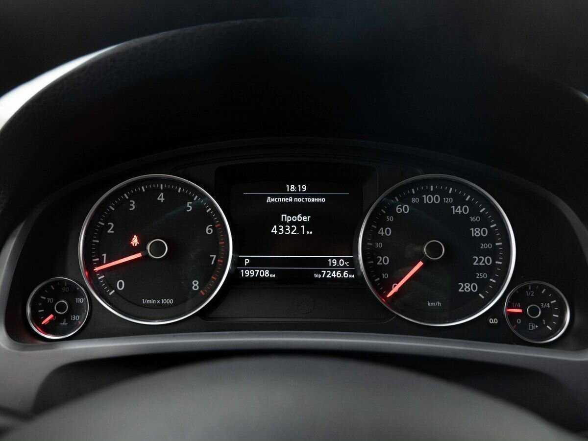 Volkswagen Touareg, 2011 Фото №19