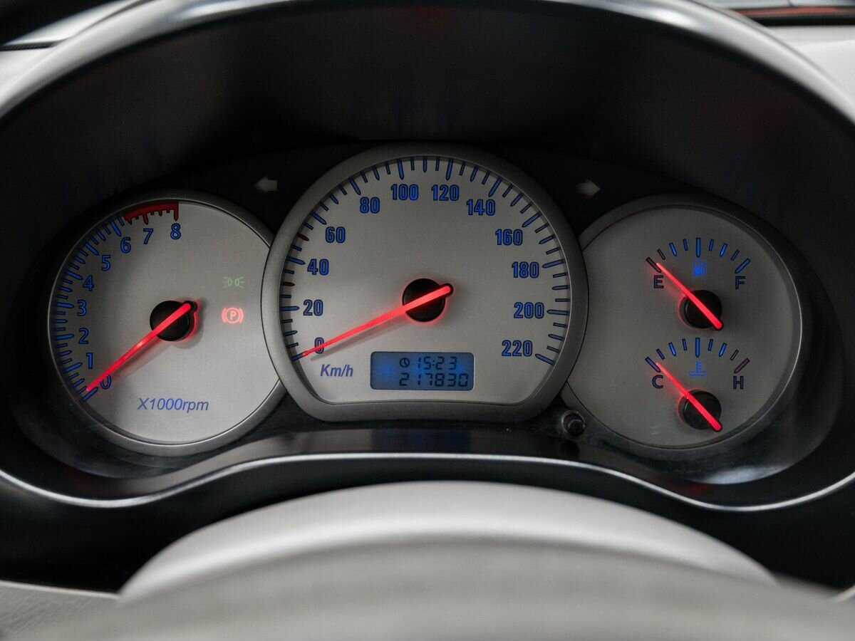 CHERY Tiggo (T11), 2011 Фото №21