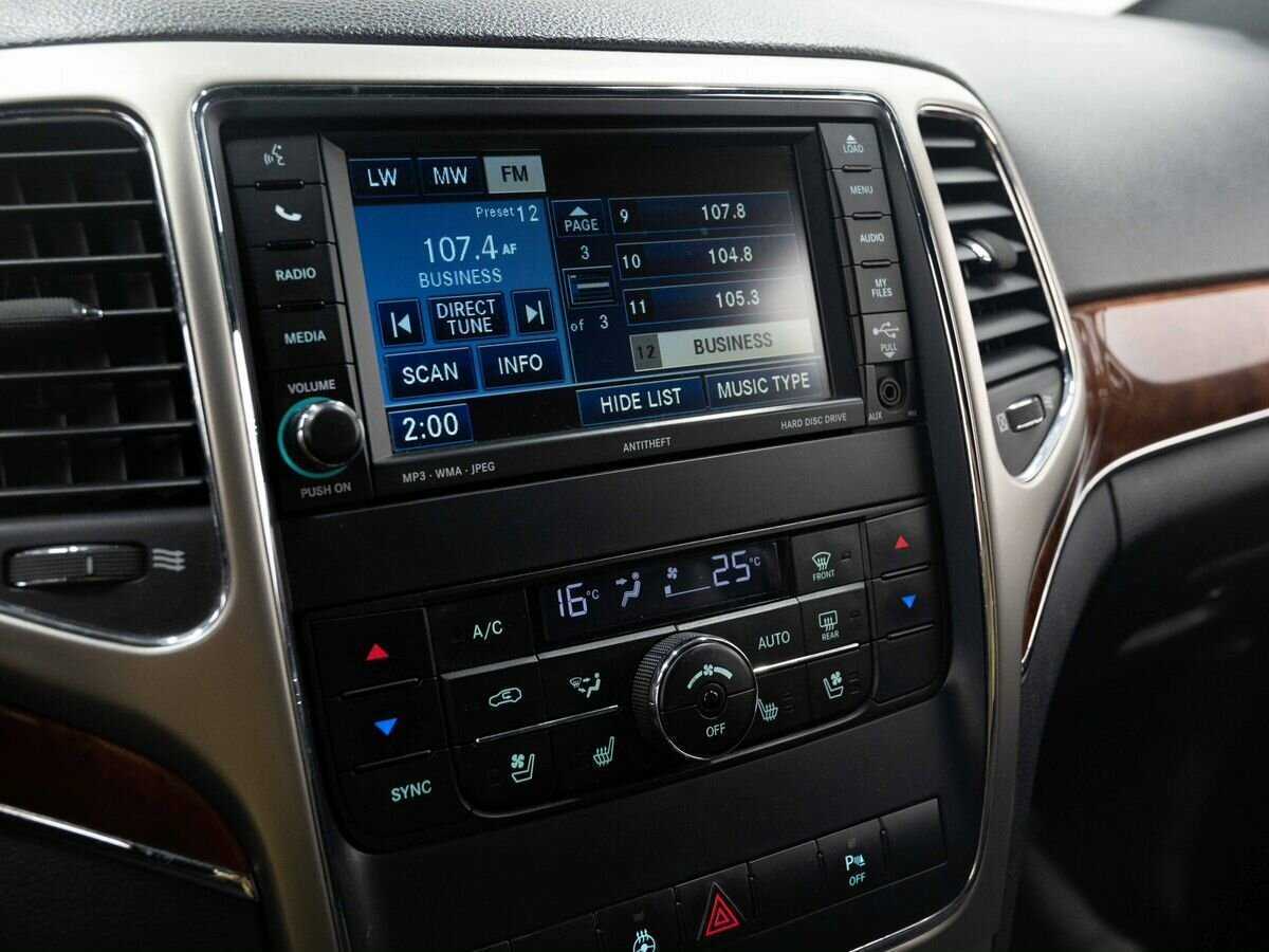 Jeep Grand Cherokee, 2010 Фото №24