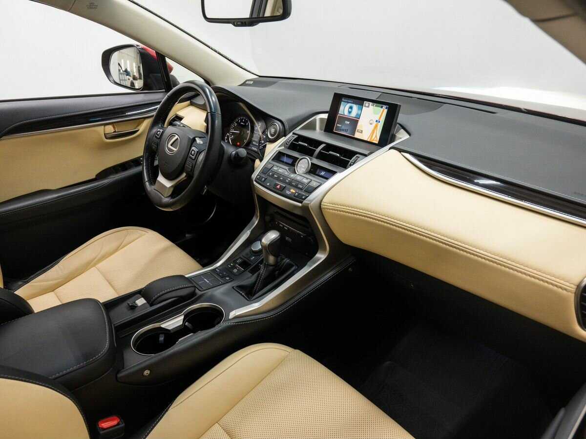 Lexus NX 200t, 2015 Фото №10