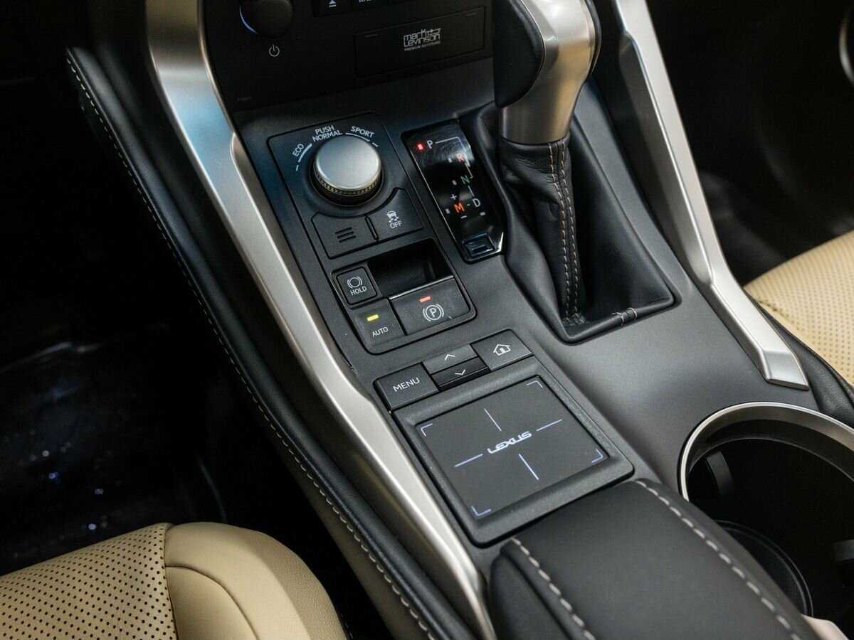 Lexus NX 200t, 2015 Фото №22