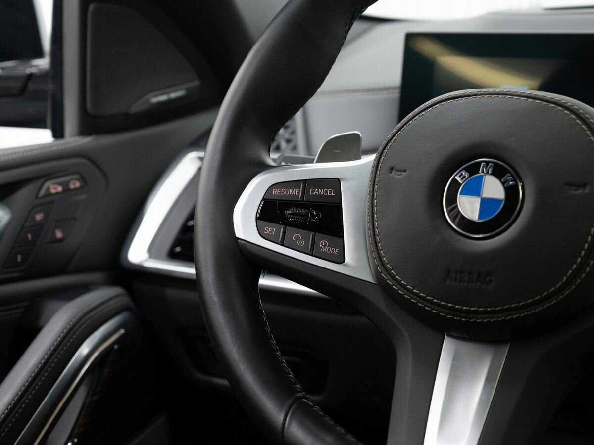 BMW X6 40i, 2023 Фото №19