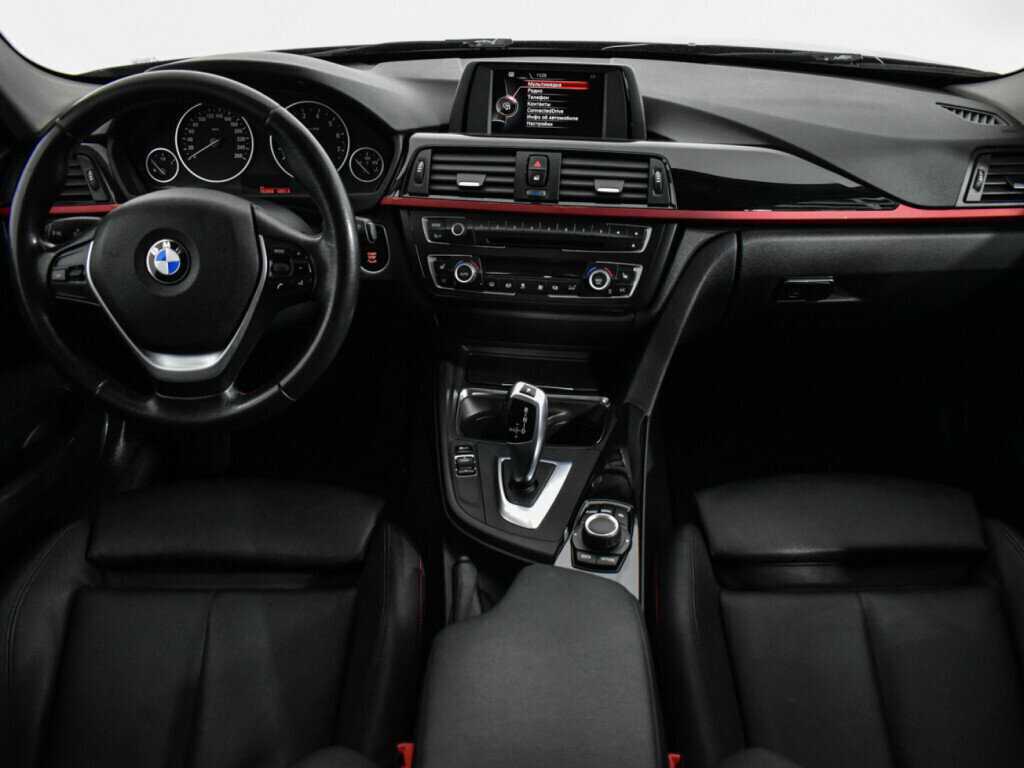 BMW 3 серии 320i xDrive, 2013 Фото №11