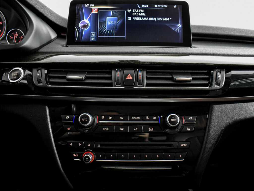 BMW X5 35i, 2015 Фото №14