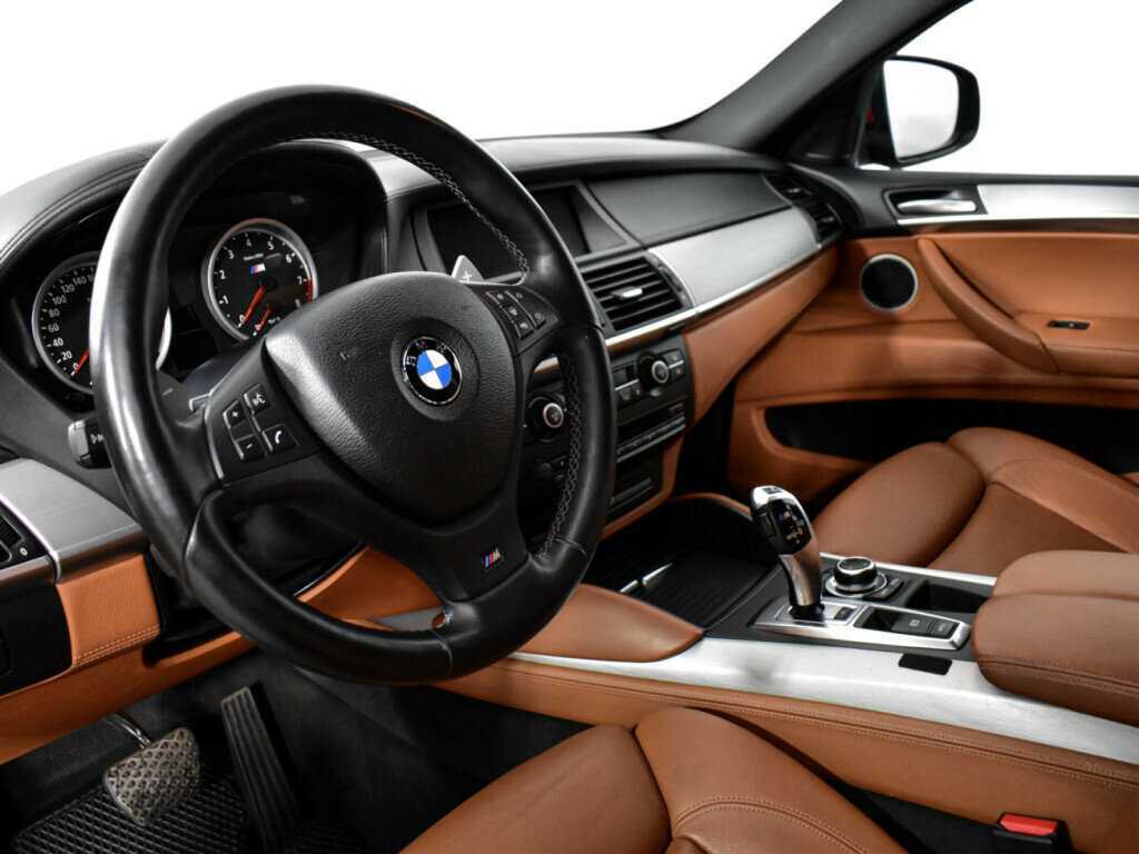 BMW X6 M, 2010 Фото №9