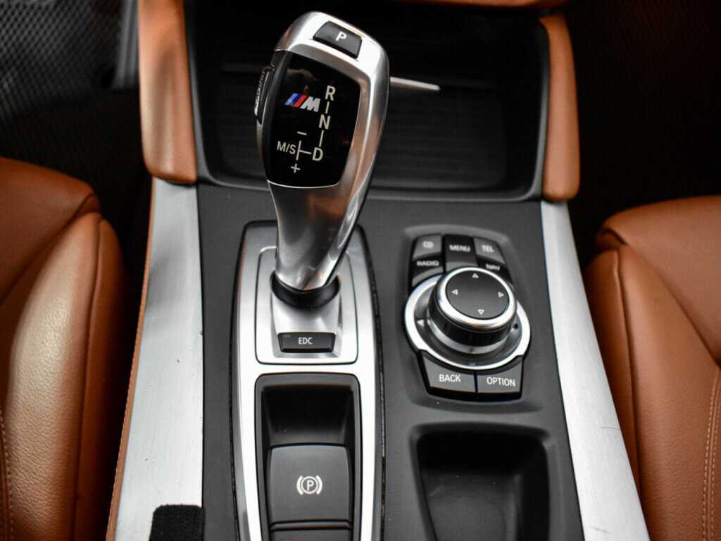 BMW X6 M, 2010 Фото №10