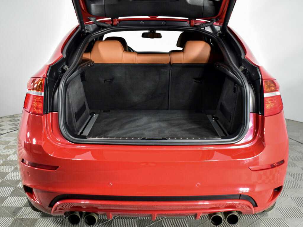 BMW X6 M, 2010 Фото №12
