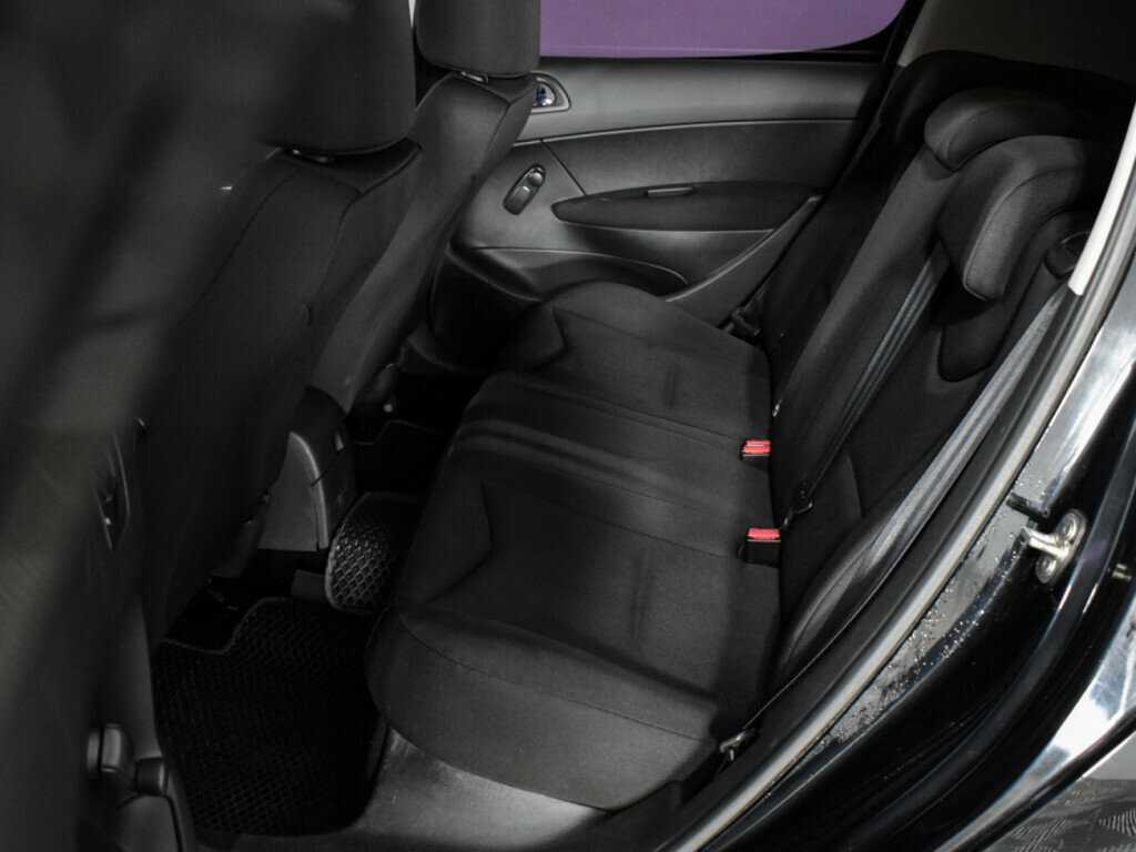 Peugeot 308, 2011 Фото №10