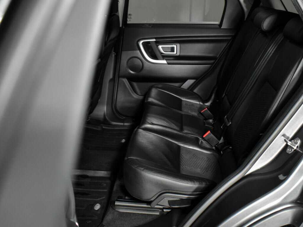 Land Rover Discovery Sport, 2018 Фото №12