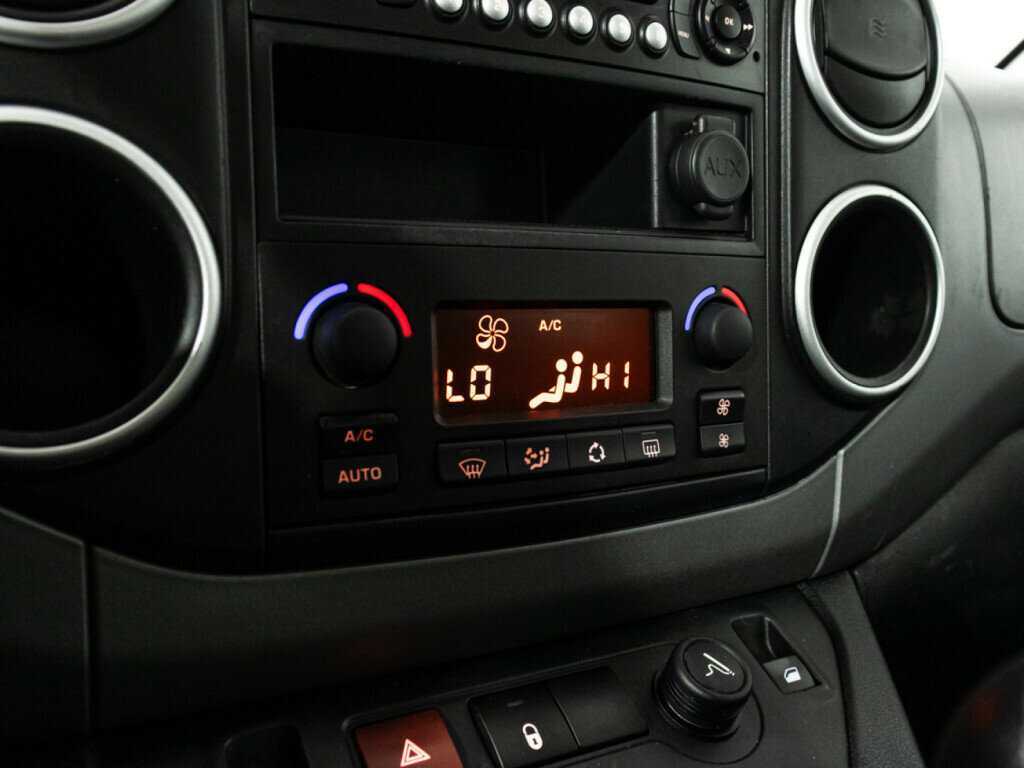 Peugeot Partner, 2018 Фото №12