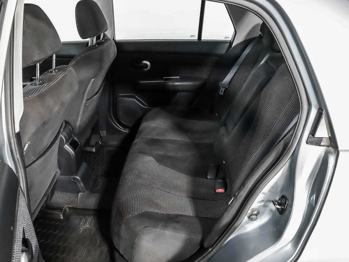 Nissan Tiida, 2012 Фото №10