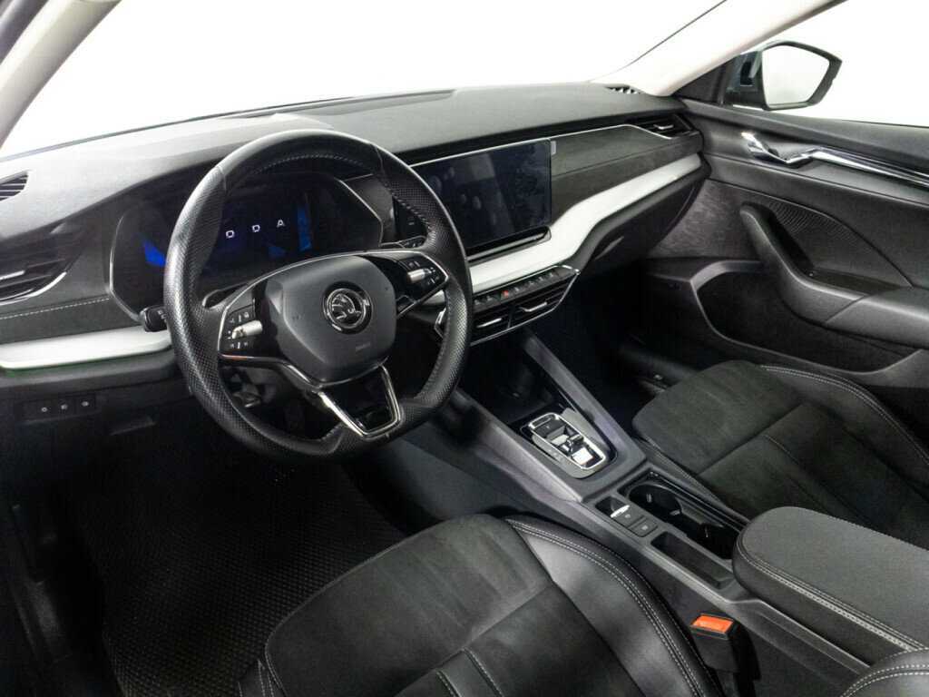 Skoda Octavia, 2021 Фото №11