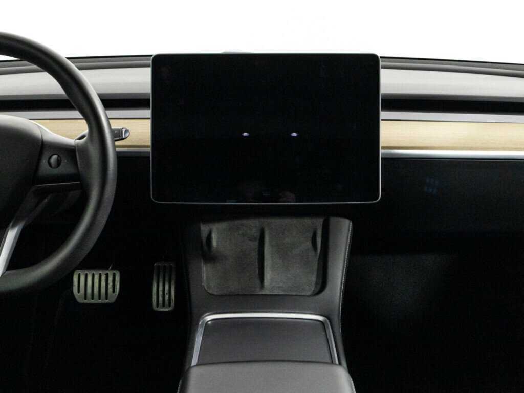 Tesla Model 3 Performance, 2020 Фото №14