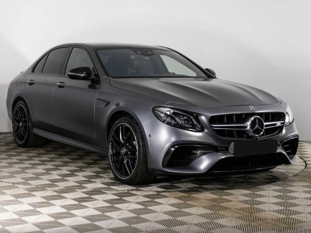 Mercedes-Benz E-Класс AMG 63 AMG S, 2018 - 51 047 км. | Фото №3