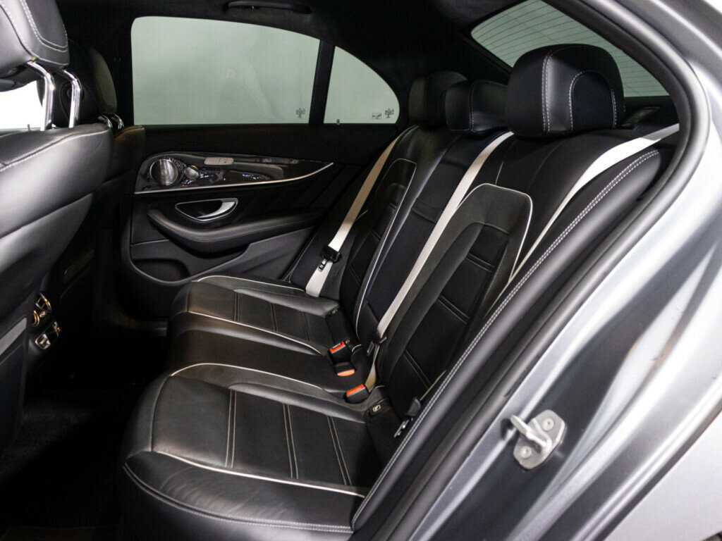 Mercedes-Benz E-Класс AMG 63 AMG S, 2018 Фото №10