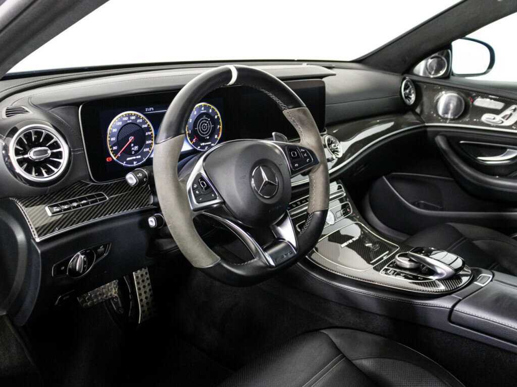 Mercedes-Benz E-Класс AMG 63 AMG S, 2018 Фото №11