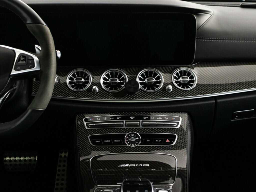 Mercedes-Benz E-Класс AMG 63 AMG S, 2018 Фото №14