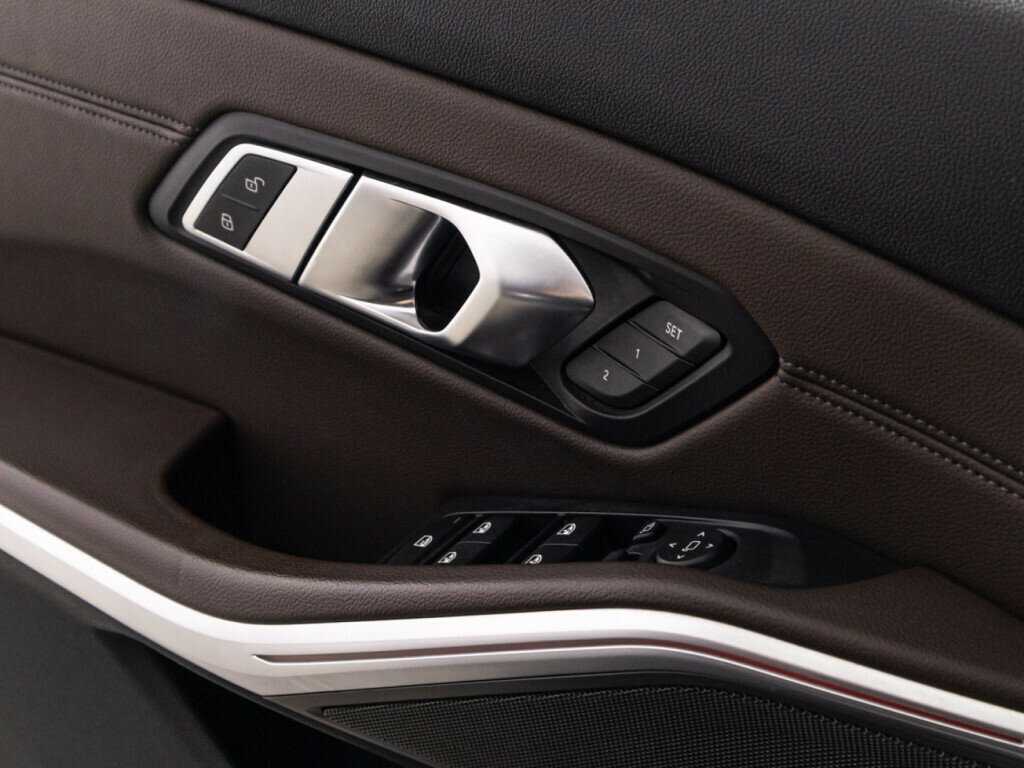 BMW 3 серии 330i, 2019 Фото №22