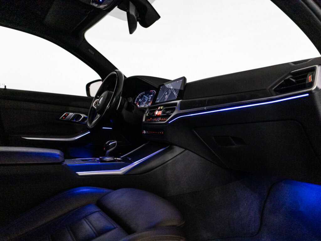 BMW 3 серии 330i, 2019 Фото №29