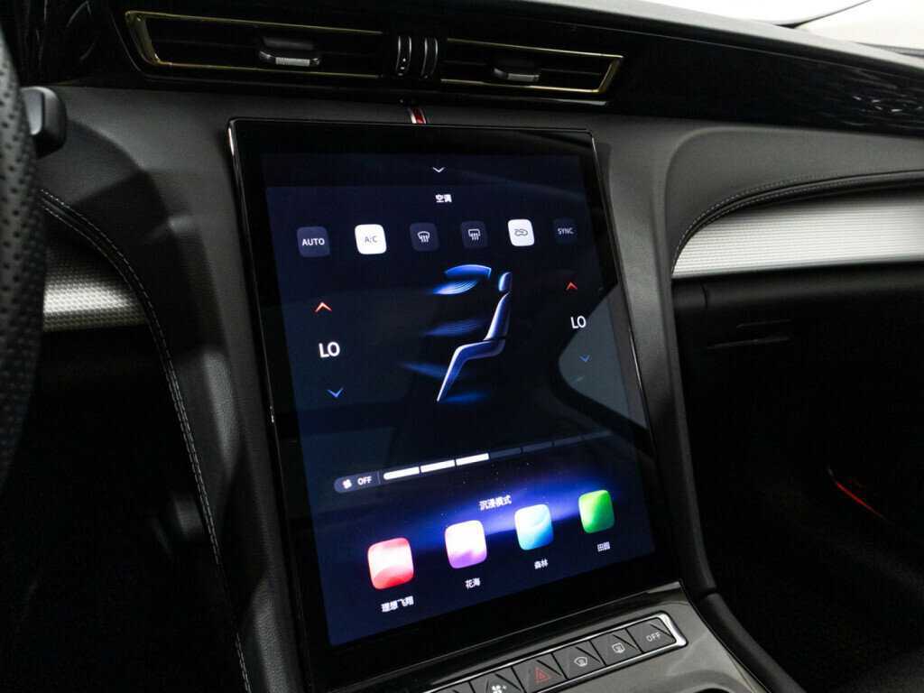 Hongqi H5, 2023 Фото №18