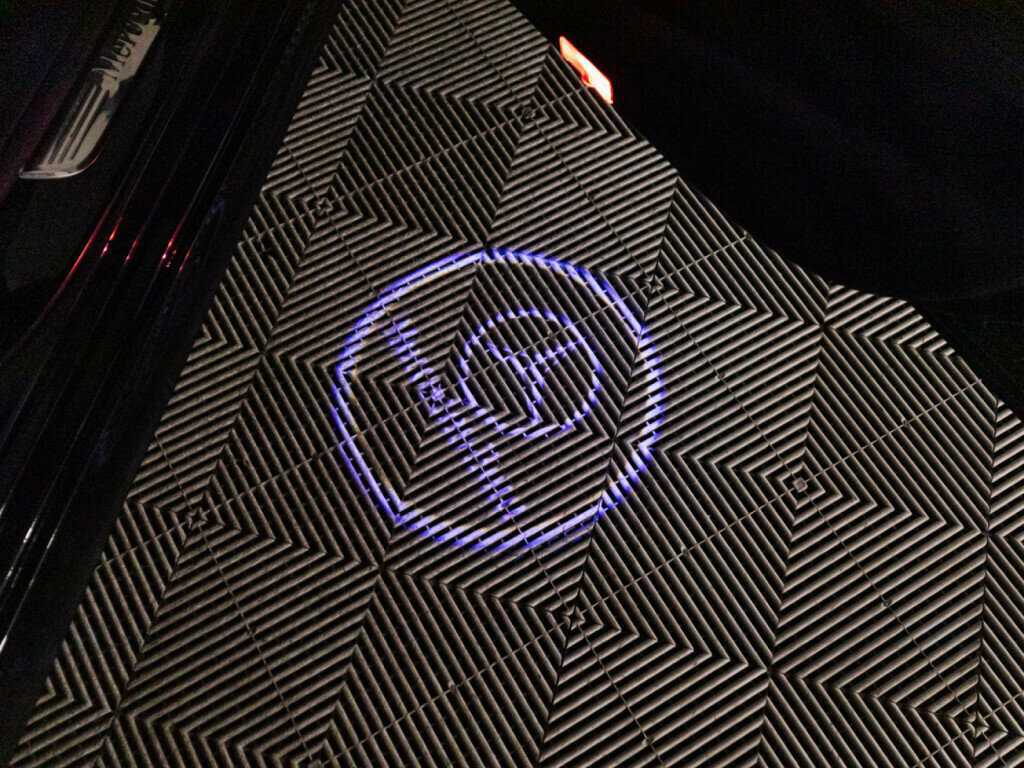 Mercedes-Benz E-Класс 200, 2020 Фото №23